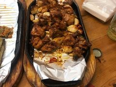 -老东镇啤酒屋海鲜加工·蒸汽海鲜·海鲜烧烤(台东店)