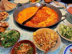 -鸿姐老火锅(疁城新天地店)