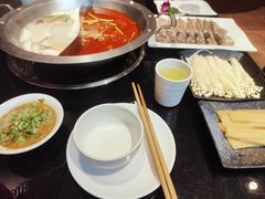-吴记老锅底麻辣火锅(福州路店)