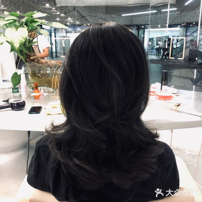 MYYF SALON烫发染发图片