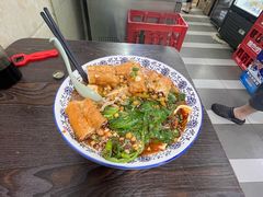 -重庆火红麻辣烫(伟超置业大厦店)