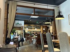 -藏书馆咖啡LibraryCoffee·Bistro(牡丹园店)