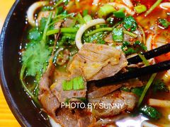 -遵义虾子卢四羊肉粉(大沽路店)
