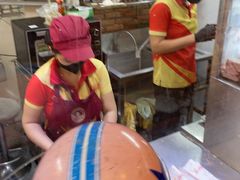 -Bánh Mì Huynh Hoa