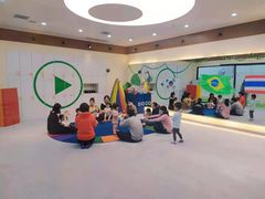 -美国谷斯妈妈早教中心 (陆家嘴店)