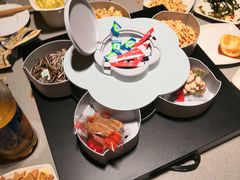 -海底捞火锅(凯德广场店)