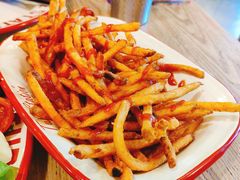 -Tubestation站点比萨(新世界大望路店)