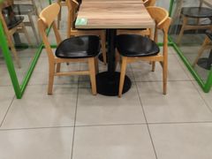 -老乡鸡(六安新加坡御苑店)