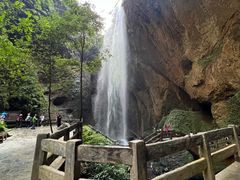-龙水峡地缝景区