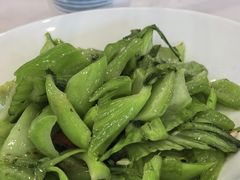 -粤盛海鲜平价店(洛溪食街店)