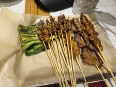 -粉八·云南米线·建水烧烤(常熟路店)