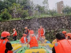 -雅鲁激流探险漂流