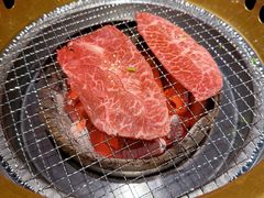 -山川小町·极番烧肉(新地假日广场店)