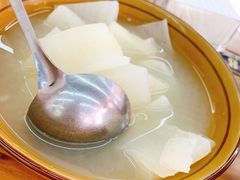 -一品红烧鸭特色川菜(三岔湖店)