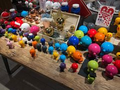 -LOL原创生活概念店(K11购物艺术中心店)