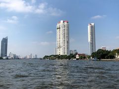 -曼谷湄南河畔华美达广场酒店