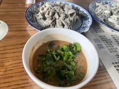 -东兴顺爆肚张