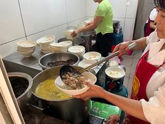 -文山荷鲜居(翠湖店)