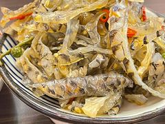 藤椒卷卷小鱼皮-仙隐小鹿中華の日料(荣民龙首广场店)