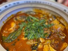 -魏铭鱼头捞饭(晋阳路店)