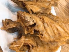 炸偏口鱼-方城小吃店