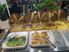 -四囍码头海鲜烧烤自助火锅(外滩南京东路悦荟广场店)