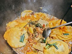 -曹丞相·地锅鸡·地锅鱼(武林店)