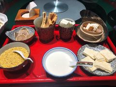 白油-九十九顶毡房(阜石路店)