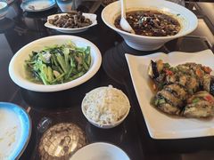 -喜乐餐厅•灯笼虾球首创者•本地小海鲜(二马路店)