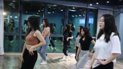 -STAR舞蹈工作室