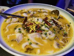-粉墨特色菜·烧烤音乐酒馆