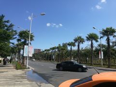 -亚龙湾站