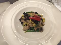 -翕间食·精致淮扬菜(江苏大剧院店)