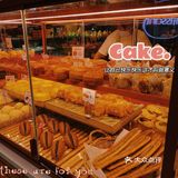 荧光主题甜品店，你见过吗[爱心][爱心][爱心]