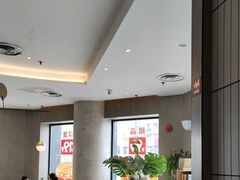 -必胜客(漕宝路店)