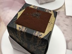 -百味手拨龙虾馆(愚园路店)
