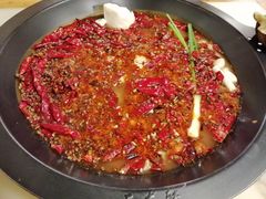 -黄潇洒老火锅(九眼桥宏济巷店)