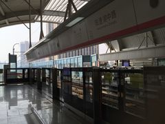 -阳澄湖中路(地铁站)