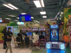 -莫莉幻想儿童乐园(青岛金茂湾店)
