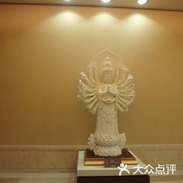 灵山梵宫佛教文化珍宝馆