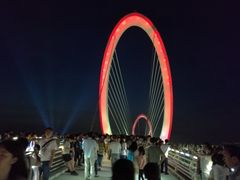-南京眼步行桥