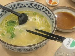 -蒙自源米线(虎门国际购物中心店)