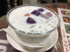 椰汁芋圆芋泥西米露-周大娘牛乳(旧寨古村总店)