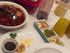 -荷塘秋月·本帮江浙菜(国权路店)