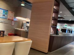 -瑞幸咖啡(外滩SOHO店)