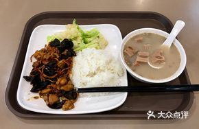 Chicken Leg Rice with Cordyceps and Soup