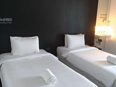 -宁曼路
