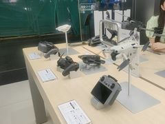 -DJI大疆(深圳华强北曼哈授权体验店)