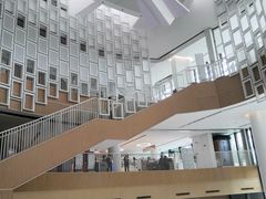 -广州市白云区图书馆