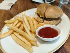 -TIGERS老虎西餐(亦庄店)